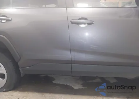 2021 Toyota Rav4 Le z USA, uszkodzony, nr VIN 2T3H1RFV4MW184397